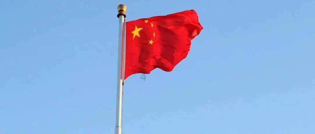 时尚民族风装扮