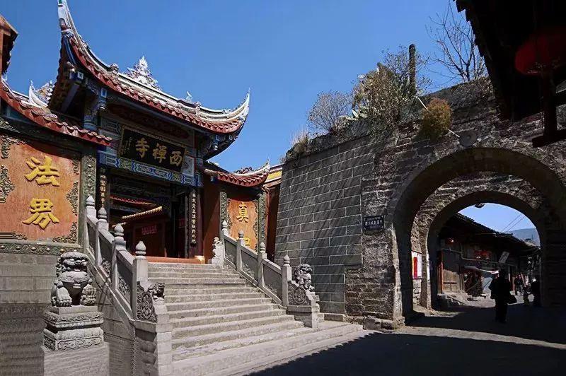 绝地反击：2024娱乐圈最大复仇励志故事