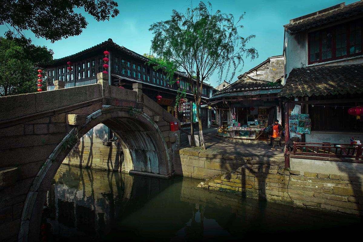 微信怎么评论好友的朋友圈游戏画面